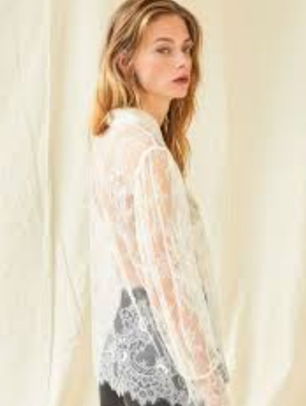 Wilfred White Sheer Lace Open-Front Tunic
